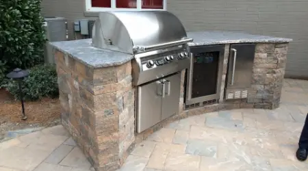 outdoor-kitchens