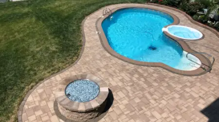 pool-deck-feature